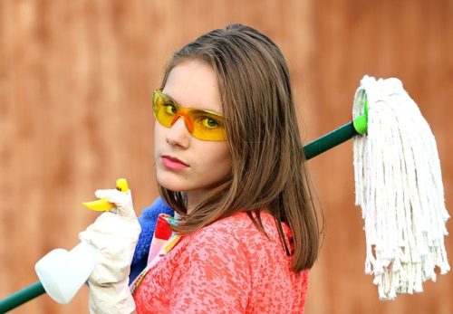 House Cleaning Tips And Smartphone Cleaning Apps To Help You
